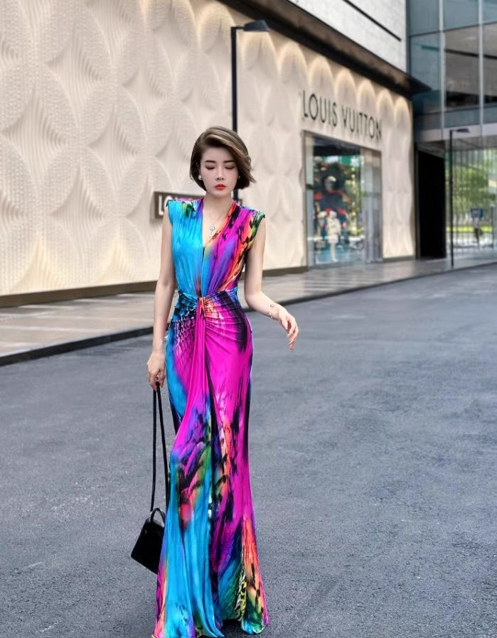 Colorful evening dress. sleeveless dress.Evening gown. Evening wear.Fashion prom dress.