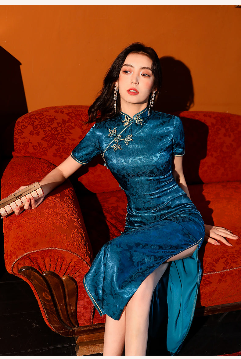 Satin blue cheongsam. Fully lined. Custom dresses.