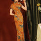 Yellow Chinese short-sleeved cheongsam. Retro cheongsam.