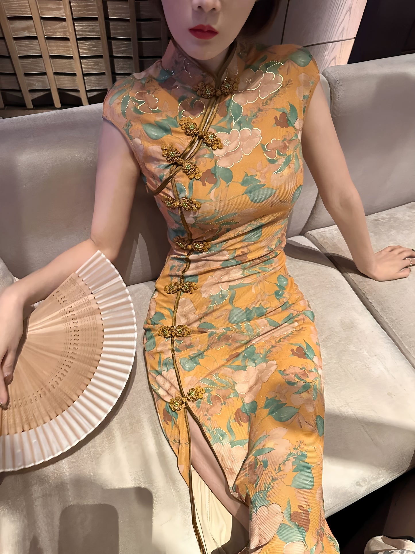 Gold-stamped printed retro cheongsam