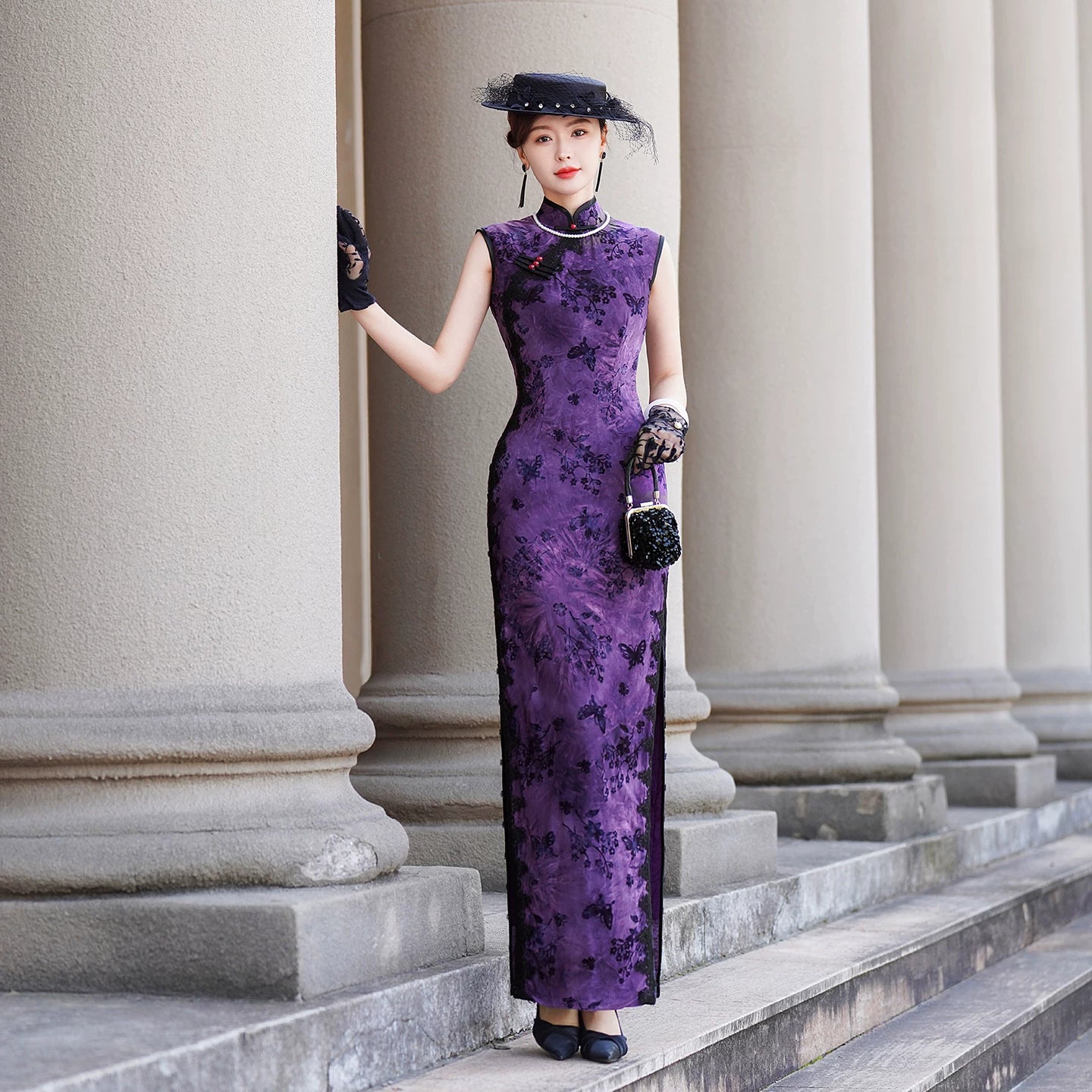 Purple sleeveless modern qipao