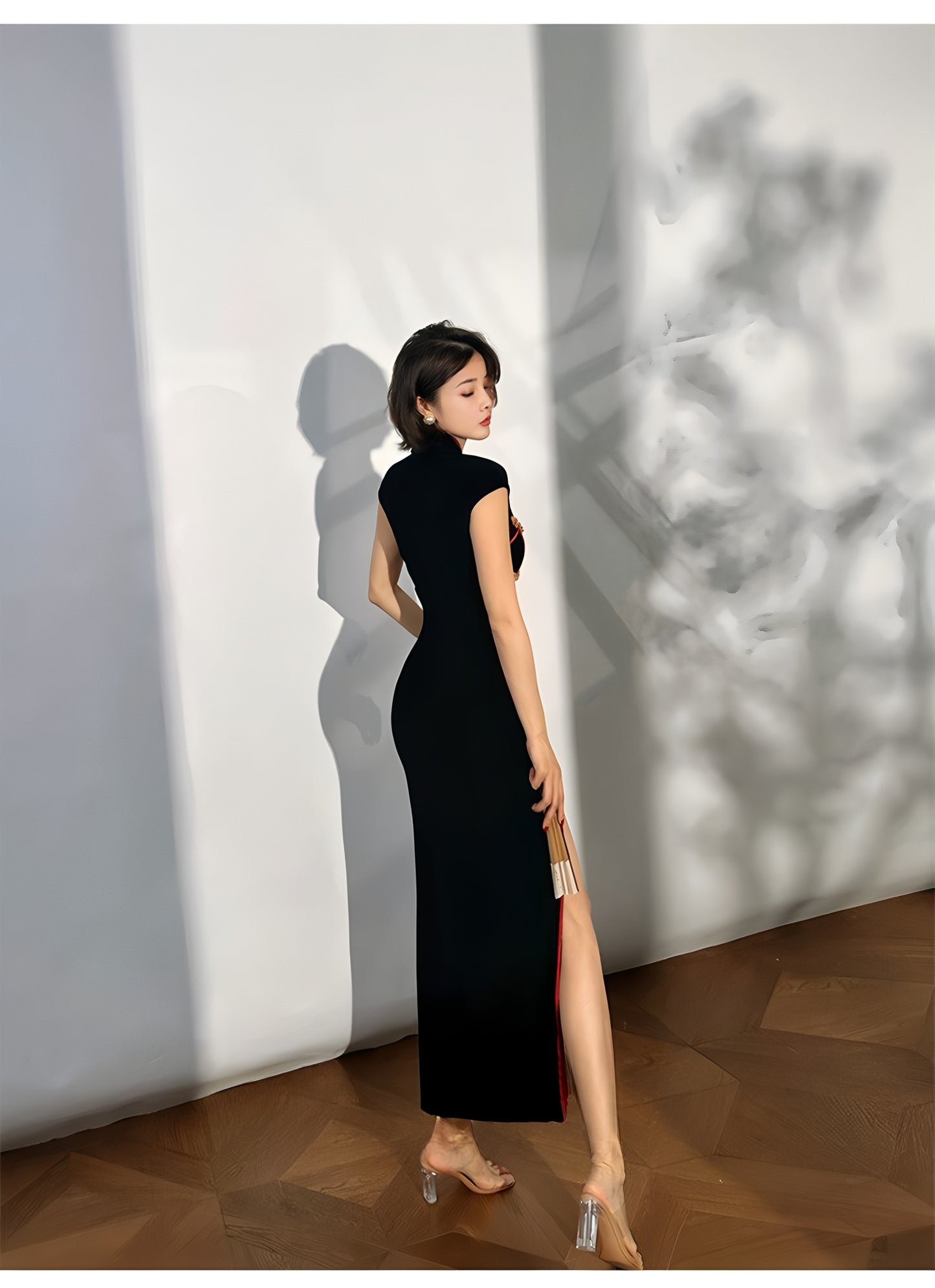 Black tight-fitting retro cheongsam