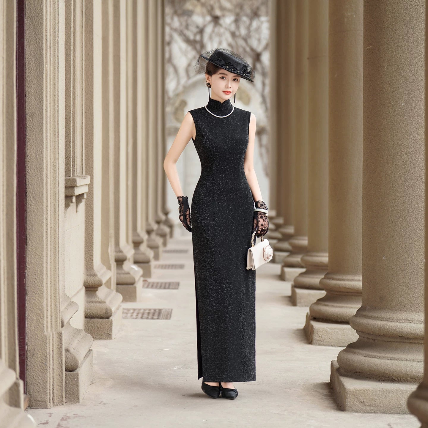 Black velvet sleeveless qipao gown