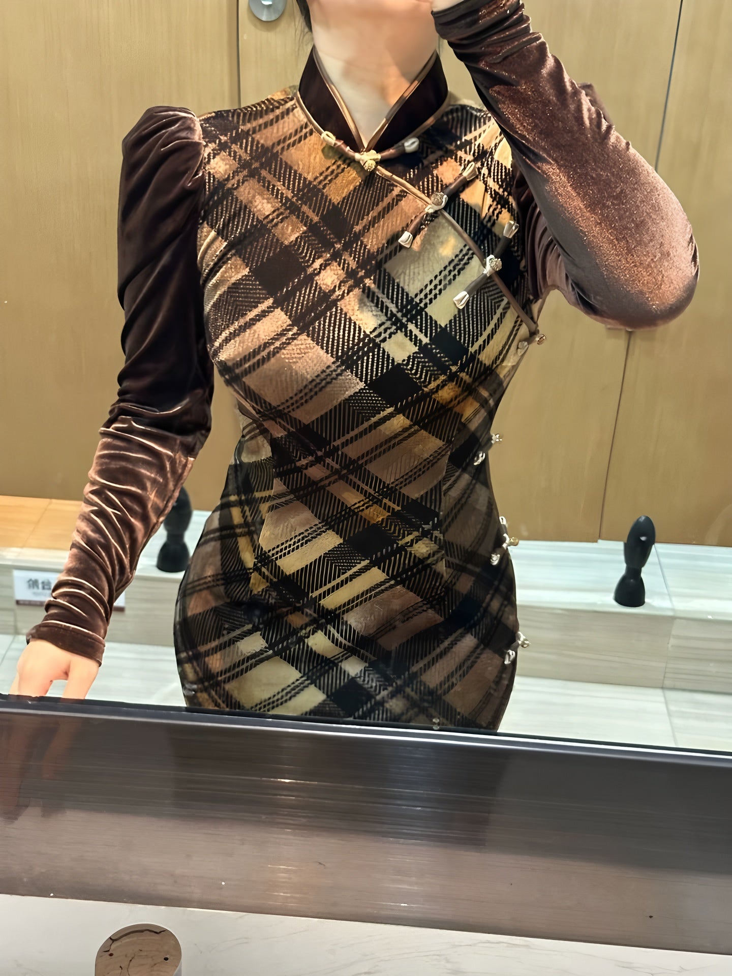 Retro plaid silk cheongsam