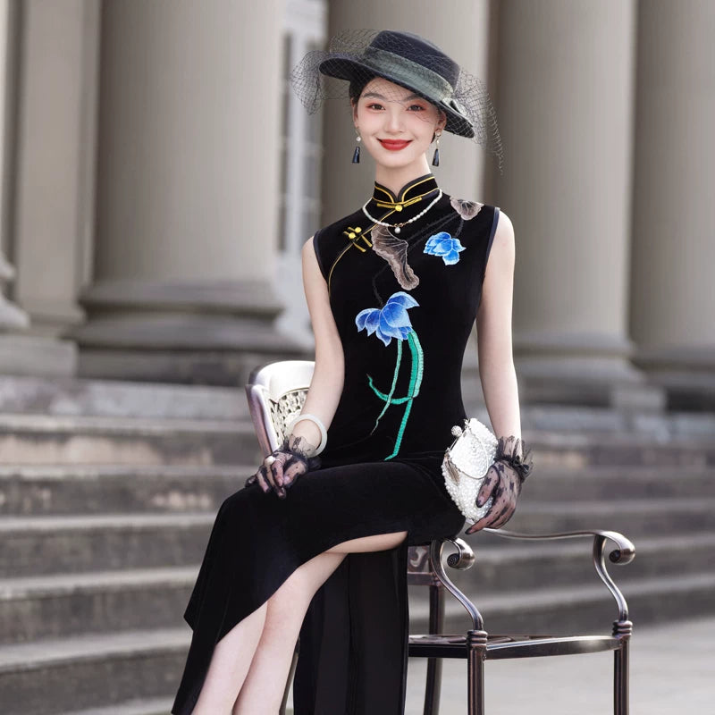 Sleeveless black velvet modern qipao featuring lotus embroidery.