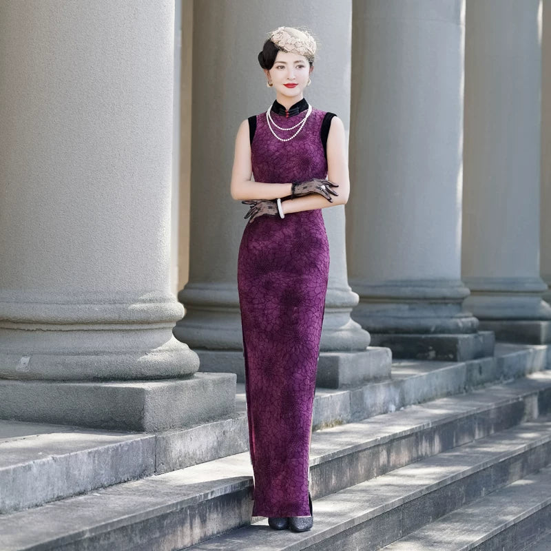 Sleeveless purple modern qipao gown