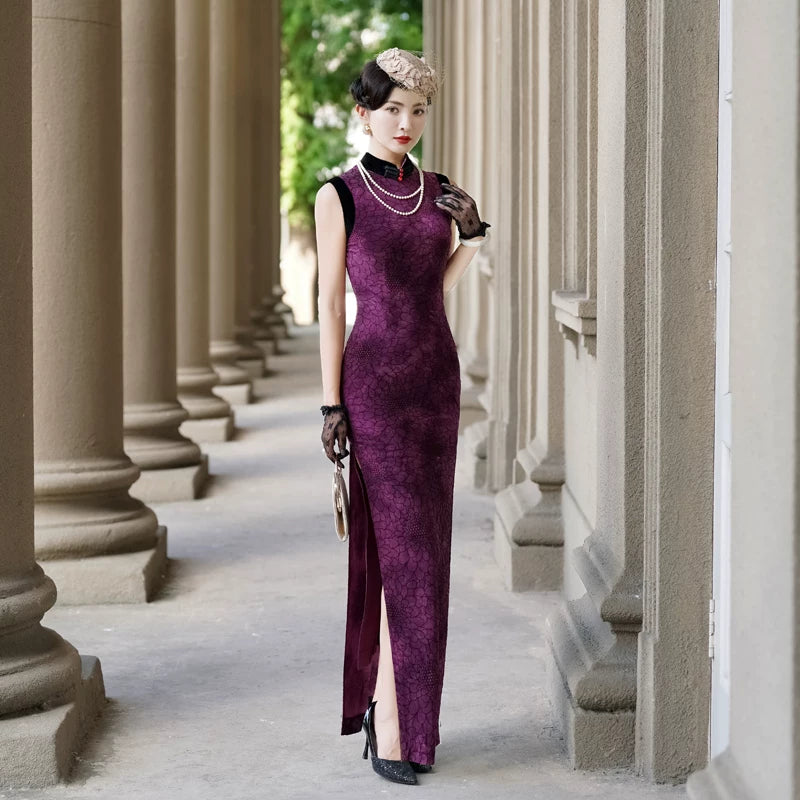 Sleeveless purple modern qipao gown