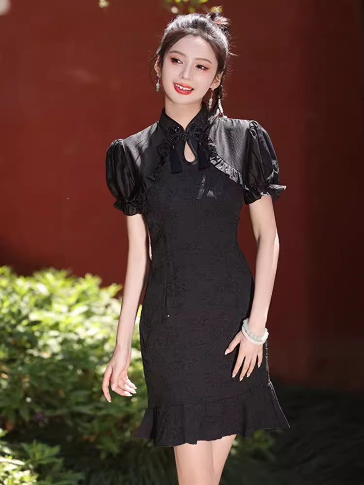 Chinese cheongsam dress. Modern Qipao. Traditional Qipao dress ...