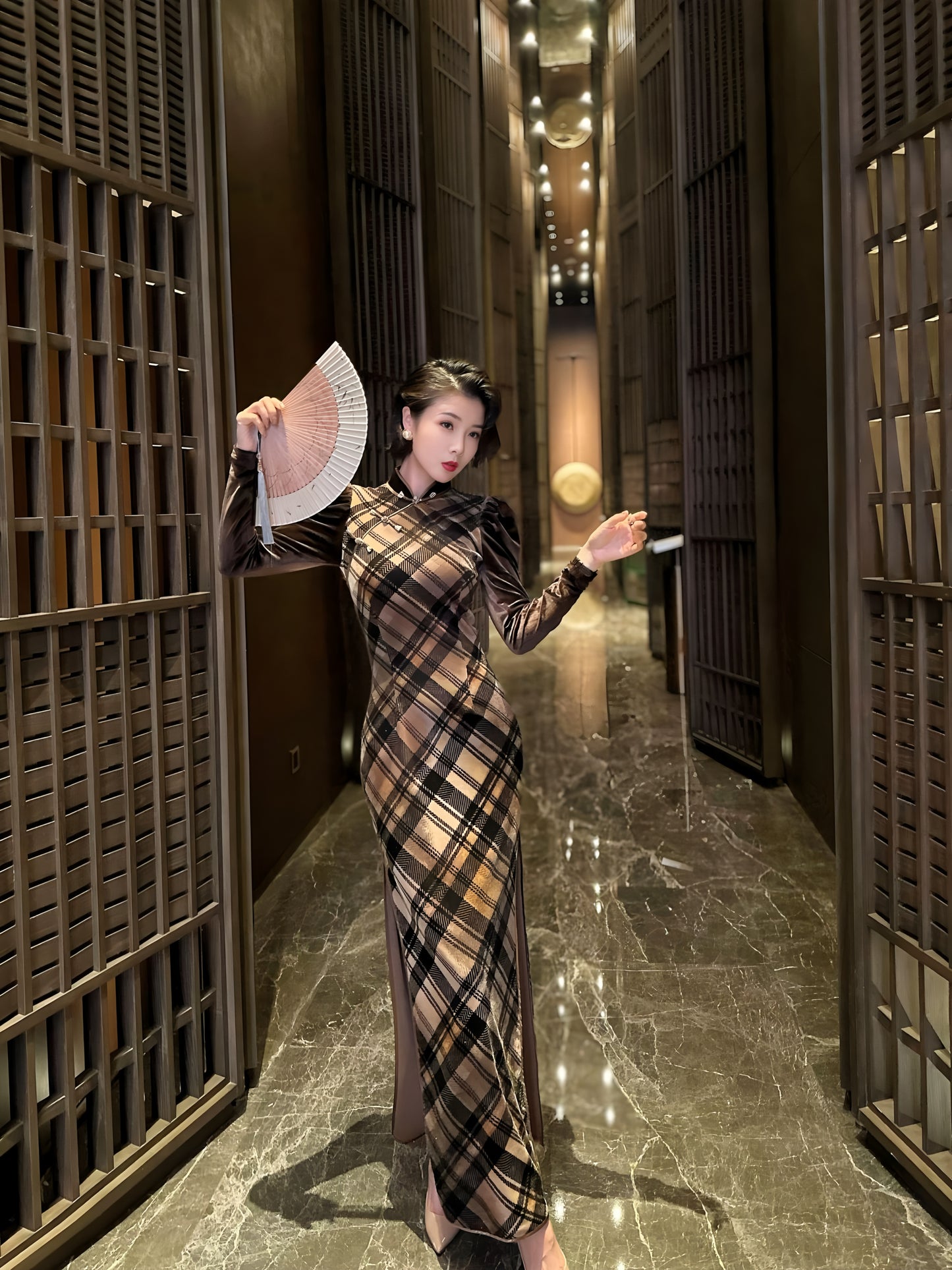 Retro plaid silk cheongsam