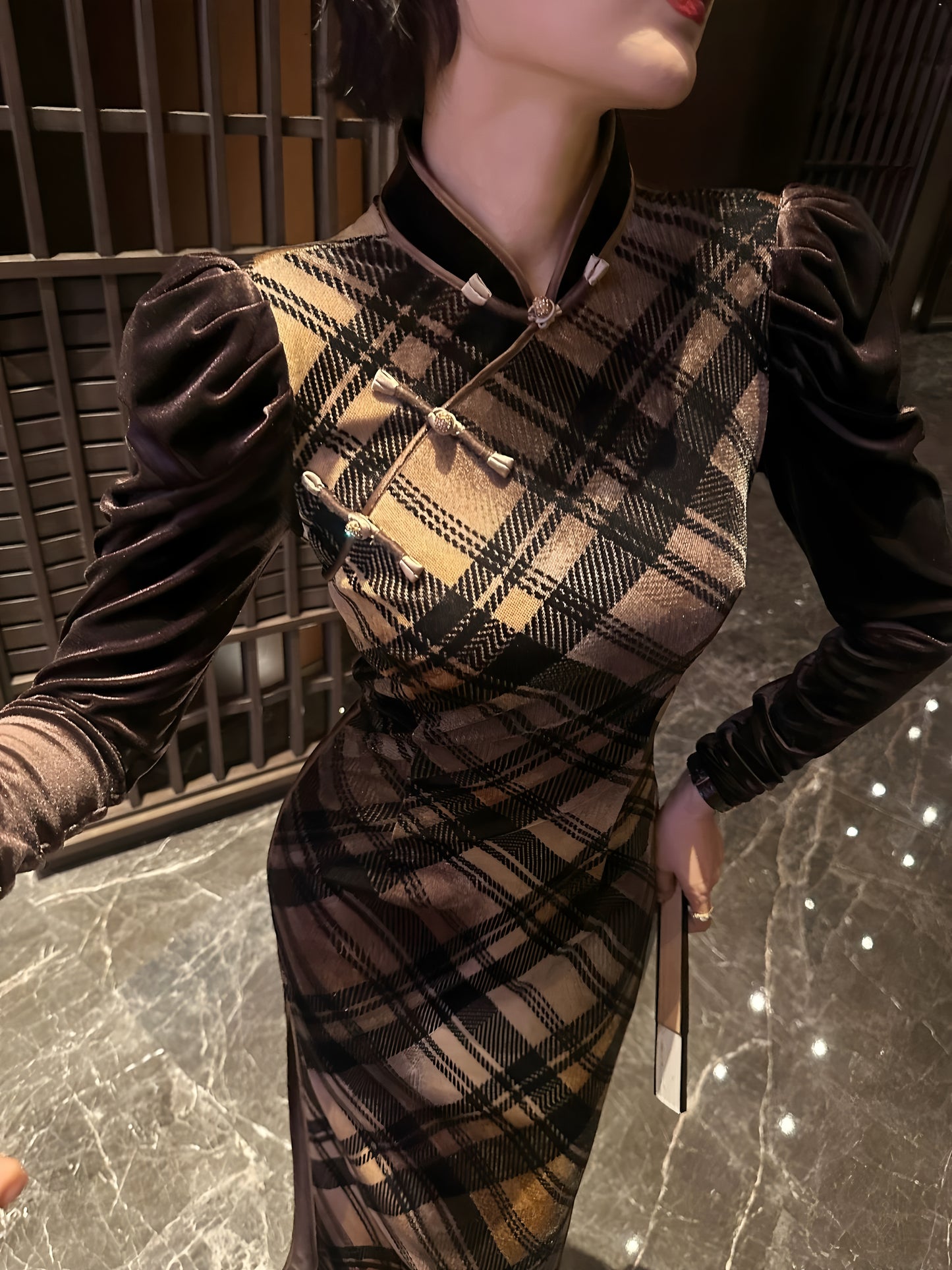 Retro plaid silk cheongsam