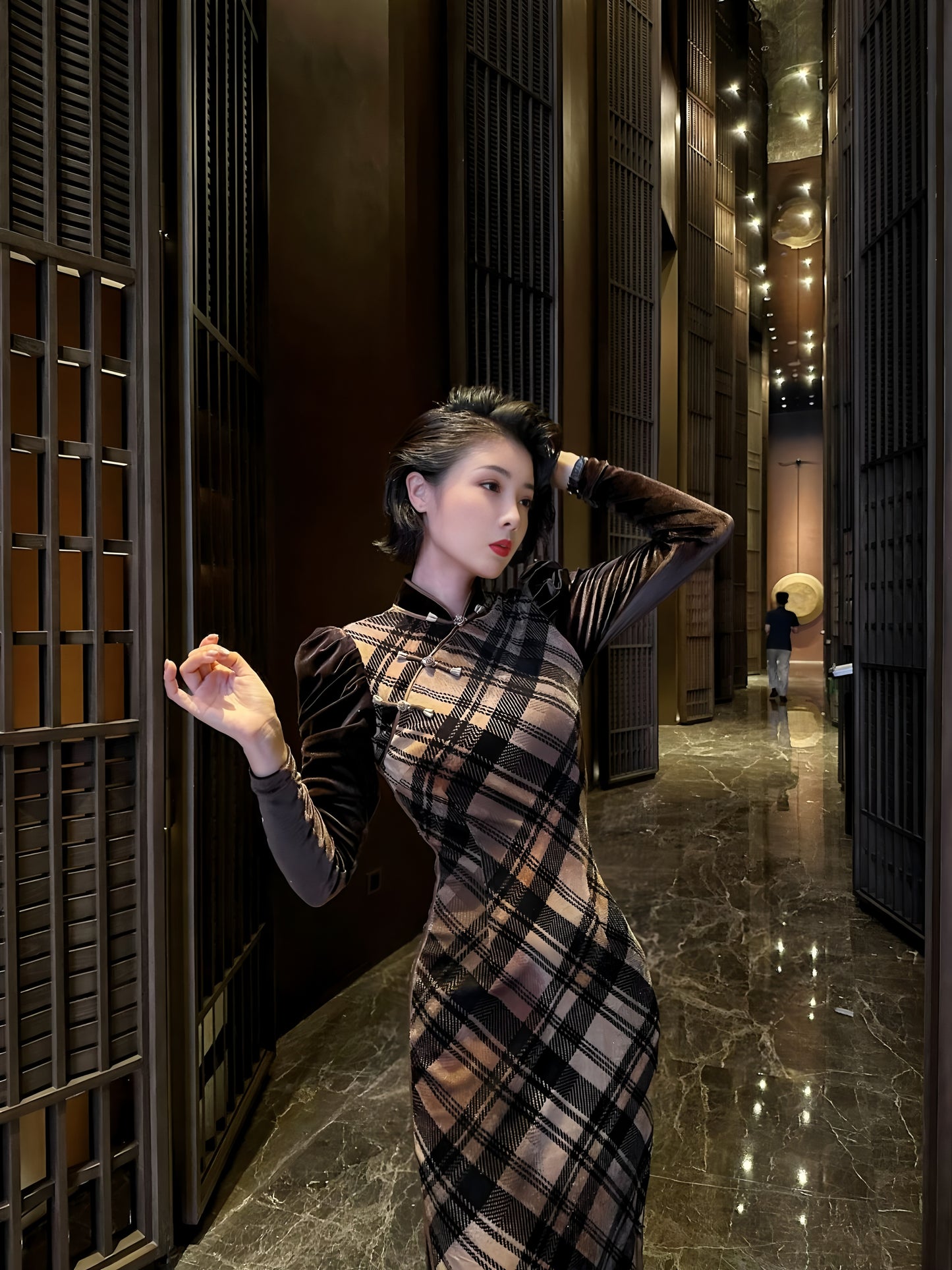 Retro plaid silk cheongsam
