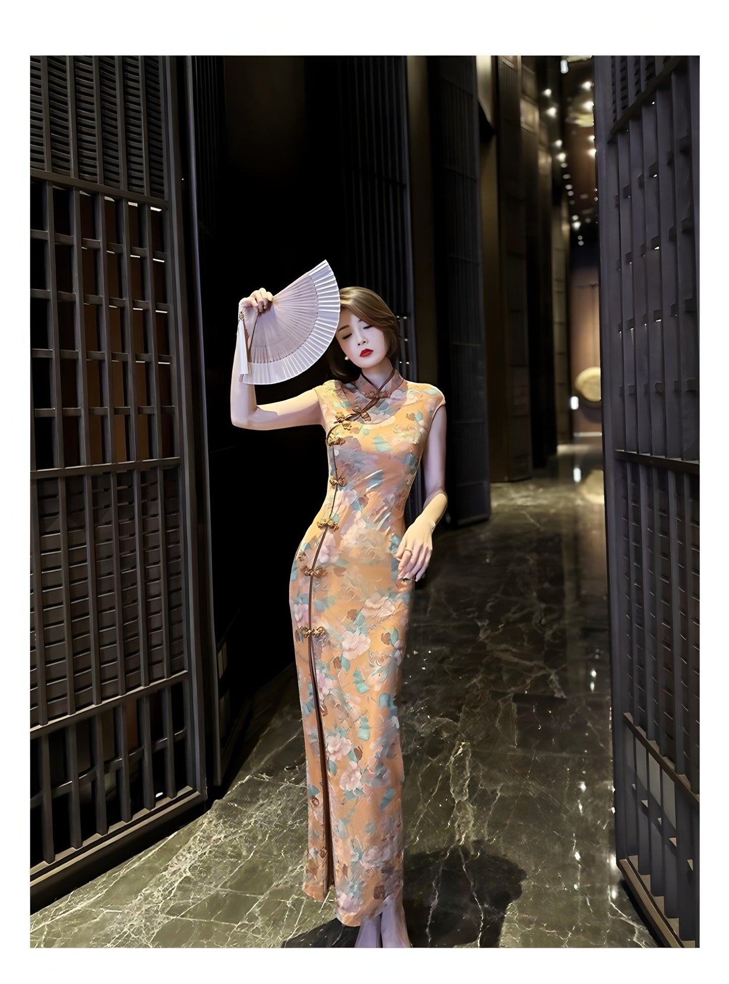 Gold-stamped printed retro cheongsam