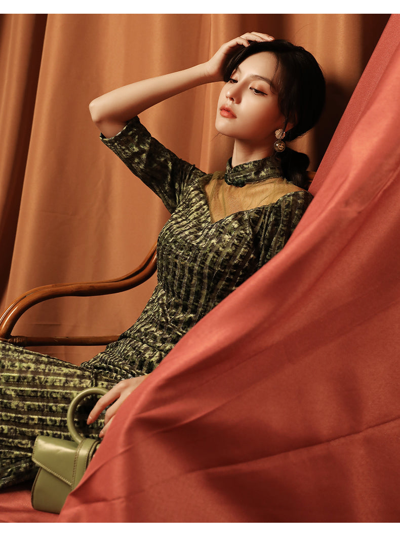Elegant Green Full Cheongsam Evening Gown - Velvet