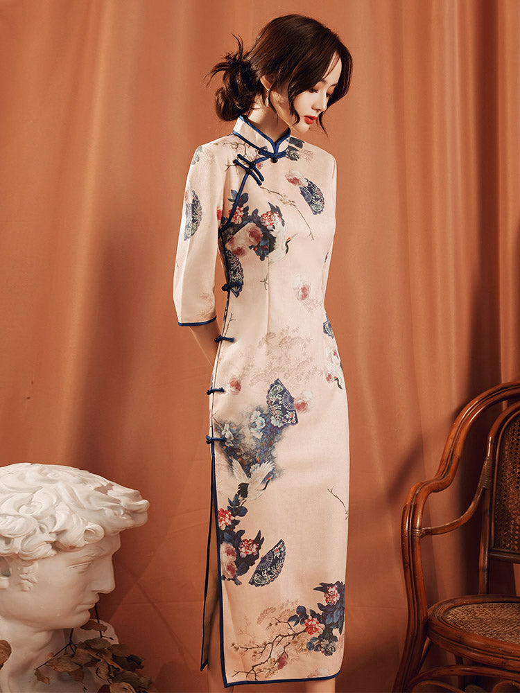 Long-sleeved pink cheongsam dress