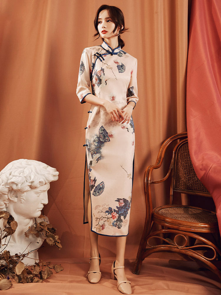 Long-sleeved pink cheongsam dress